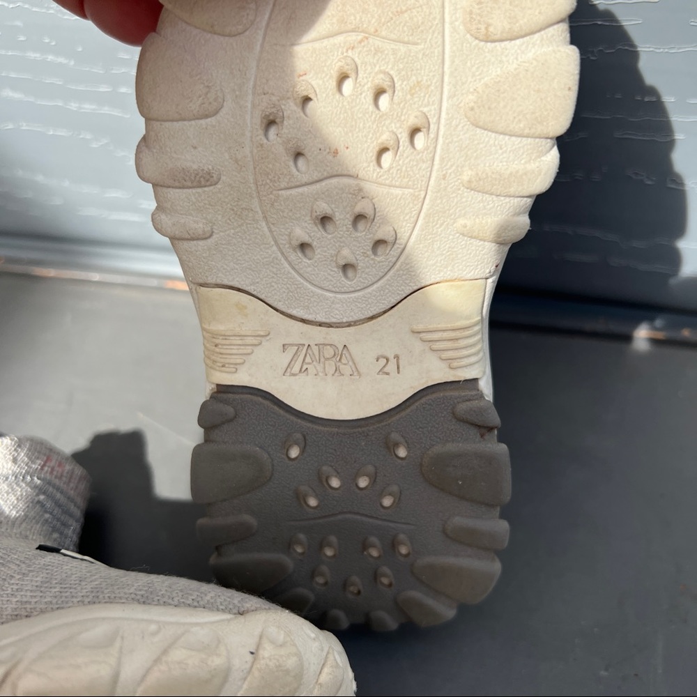 Zara Minnie and Mickey shoes - Picture 5 of 7